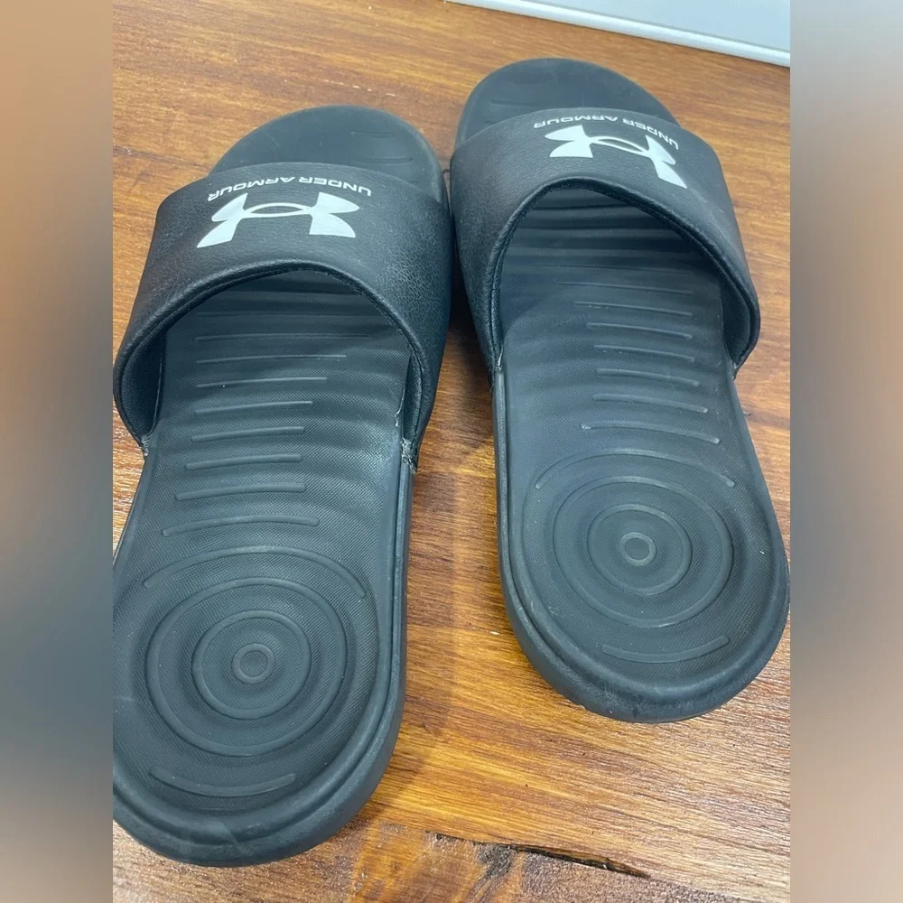 Under Armour Black Ansa Fixed Slides 6 Youth Boys GUC